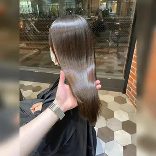 ロング 髪質改善、縮毛矯正 酸性縮毛矯正のヘアスタイル