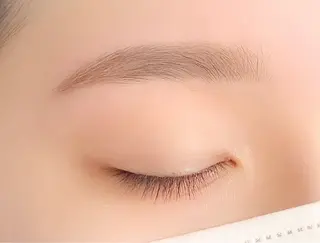 アイブロウ ao-青-栄店🩵 佐々木のマツエク・マツパデザイン