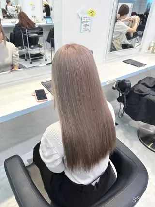 ロング カラー 🪄池袋ハイトーン 🪄ブリーチカラーのヘアスタイル