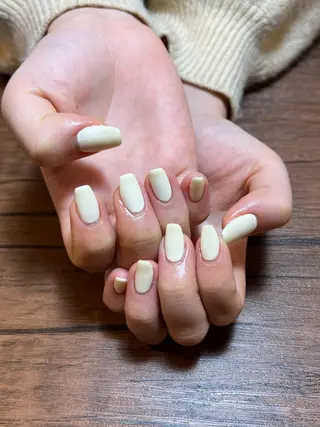 ネイル HENRIETTA NAILSALONのネイルデザイン
