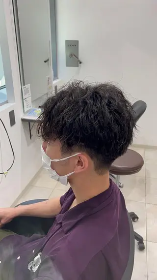 パーマ メンズ 伊藤 海のヘアスタイル