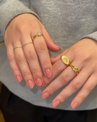 ネイル Nes.Nail所属・Miyagi Asamiのネイルデザイン