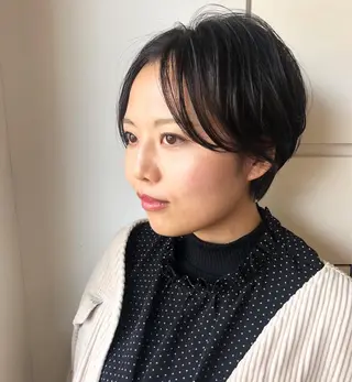 ショート クロスパーマ× 透明感カラー✂︎のヘアスタイル