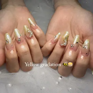 ネイル Ema Nail 豊中店所属・Nail salon M&👩🏼💖のネイルデザイン