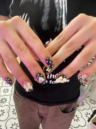 ネイル koyu 🩶のネイルデザイン