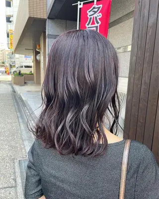 ミディアム カラー ヘアアレンジ イワタ マハ/ minim hairのヘアスタイル