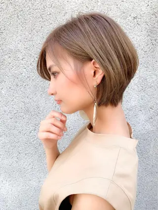 ショート カラー 💕コテ巻き風パーマ 💕KEIYA 💕のヘアスタイル