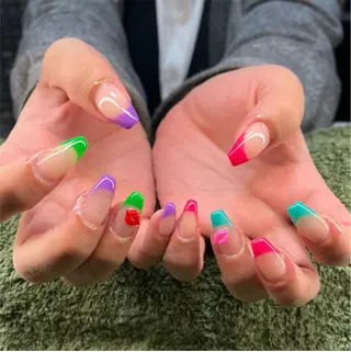 ネイル MHR nailのネイルデザイン