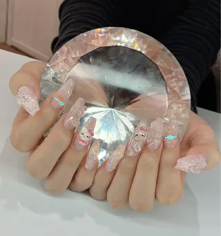 ネイル LoaChaton kaeのネイルデザイン