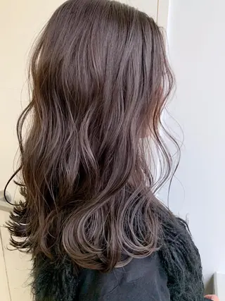 ロング カラー 似合わせ｜レイヤー 🪩yurikaのヘアスタイル