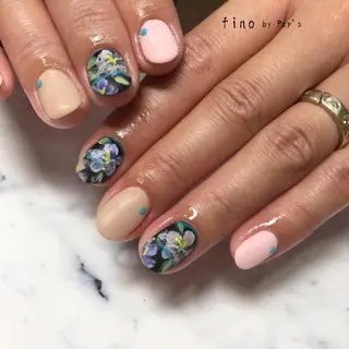 ネイル fino by Pap's所属・西畠 真由美のネイルデザイン