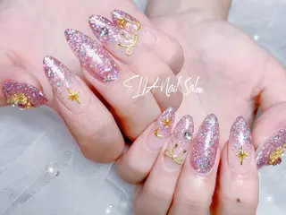 セミロング cici nailのネイルデザイン