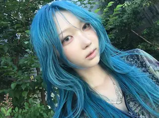 ロング RiA/レイヤーカッ ト/ハッシュカットのヘアスタイル