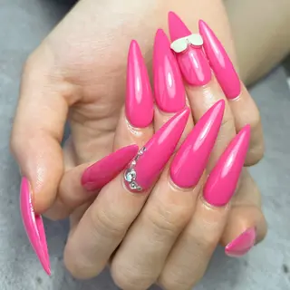 ネイル 丁寧カウンセリング 個性派ネイルyukoのネイルデザイン