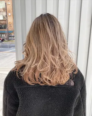 セミロング カラー 山崎俊輔/髪質改善 /バレイヤージュのヘアスタイル