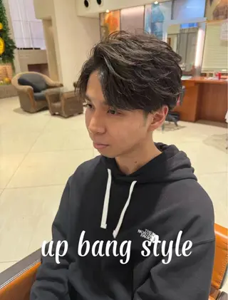 ミディアム 山中 翔平のヘアスタイル