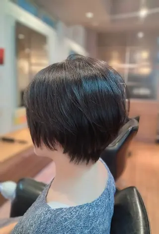 ショート go s go(e) 　ゴーズゴー所属・gos go(e)店 コンドウマチコのヘアスタイル