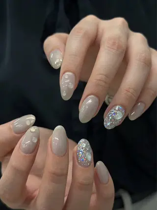 ネイル Kaka_ パラジェル、長さだしのネイルデザイン