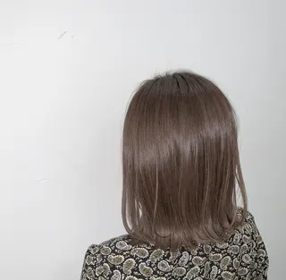 ミディアム カラー ブリーチソムリエ認定 梅田茶屋町Eir辻のヘアスタイル