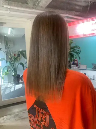 ロング カラー ヘアアレンジ 🧨ブリーチー×ボブ レイヤー💎じゅえるのヘアスタイル