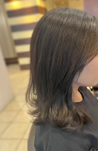 ミディアム ユウナ /難波/ 推し活美容師のヘアスタイル