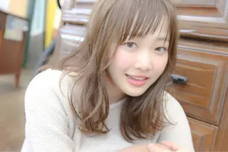 ミディアム カラー Hair  Design Lima所属・中村 海のヘアスタイル