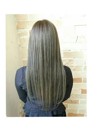 ロング カラー JIL BLAN 京都所属・RU RIのヘアスタイル