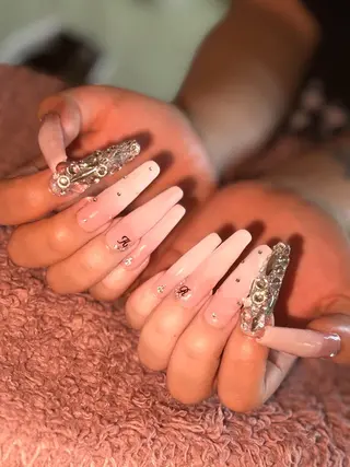 ネイル カノン Nailのネイルデザイン