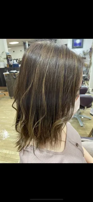 カラー ✨️美髪改善✨️宮田 優香里のヘアスタイル