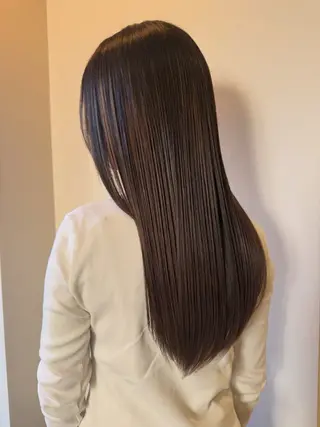 ロング カラー 💛🤍U too e’s 鎌倉🧸のヘアスタイル