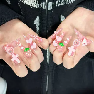 ネイル Julli NailStudioのネイルデザイン
