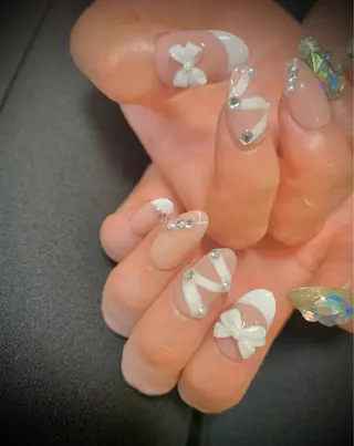 ネイル Eden　private nail saron所属・Eden ♾️のネイルデザイン