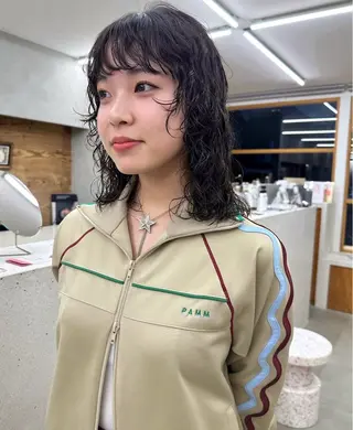 ミディアム パーマ パーマ /レイヤー 榛地渉馬 /矢場町のヘアスタイル