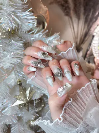 ネイル 23時まで❤︎韓国、 ワンホンネイルのネイルデザイン