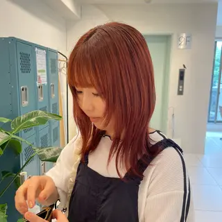 セミロング カラー 田口 花葉のヘアスタイル