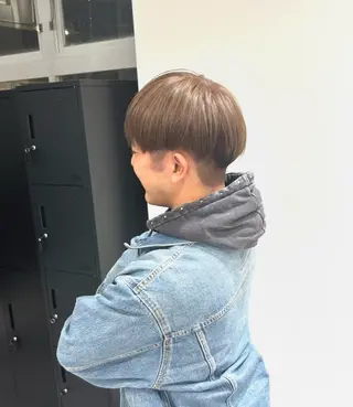 カラー LUMINOUS所属・Chika -Luminous-のヘアスタイル