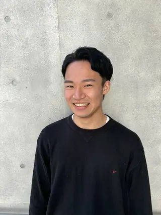 ショート カラー メンズ しほ/ハイトーン/ メンズパーマ/バンドのヘアスタイル