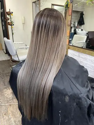 ロング カラー 渡辺 健太のヘアスタイル