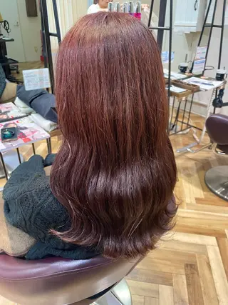 ロング 🌈デザインカラー MISAKI🐰のヘアスタイル