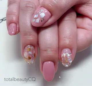 ネイル トータルビューティー CQのネイルデザイン