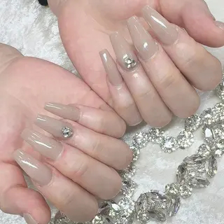 ネイル Leonie Fukaのネイルデザイン