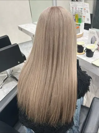 セミロング カラー ハイトーン/韓国風 🤍Nacchi🐈のマツエク・マツパデザイン