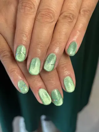 ネイル neouv所属・NEOUV_ mikuのネイルデザイン