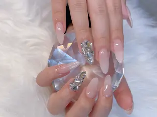 ネイル SalonｰBeluraｰ所属・Salon ｰBeluraｰのネイルデザイン