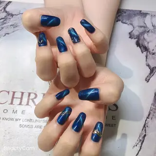 ネイル Guarendo錦糸町店所属・ガレンドウ 白澤 愛子のネイルデザイン