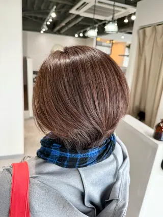 ショート カラー 脱白髪染め美容師 竹内涼乃のヘアスタイル