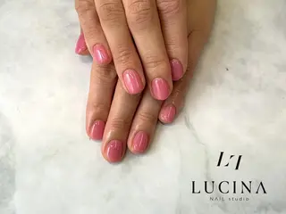 ネイル 新橋 ルキナ スタッフのネイルデザイン