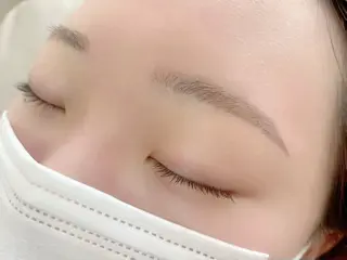 アイブロウ vif mikuのマツエク・マツパデザイン