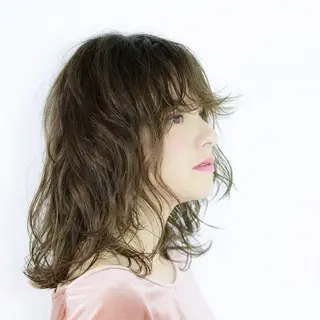 ミディアム カラー 圧倒的美髪ストレート ツダケイタロウのヘアスタイル