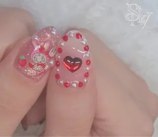 カラー Spiky とうげ ふうかのネイルデザイン